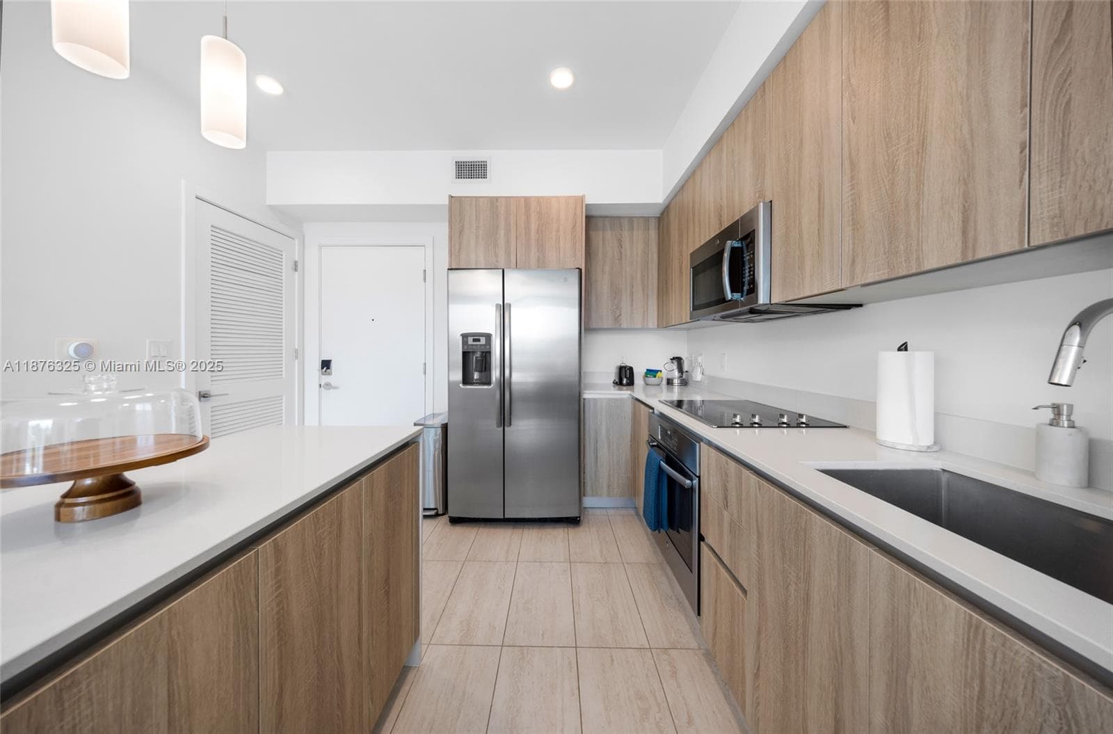 3900 Biscayne Blvd # 208, Miami FL 33137