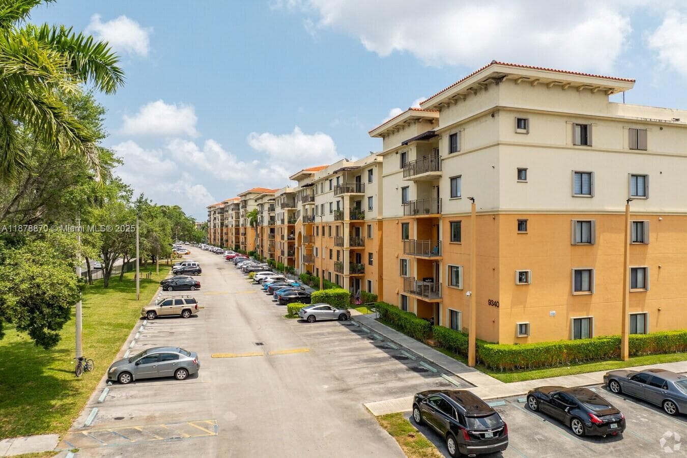 9340 Fontainebleau Blvd # W206, Miami FL 33172