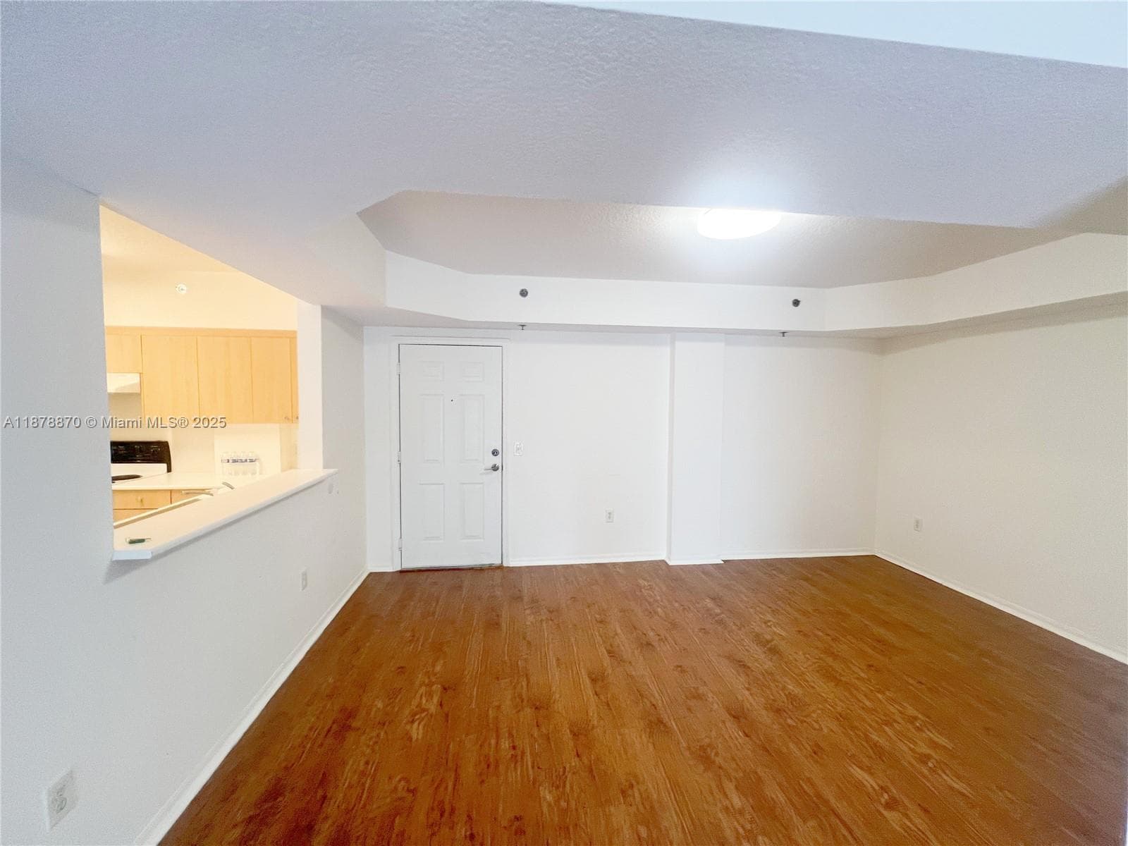 9340 Fontainebleau Blvd # W206, Miami FL 33172