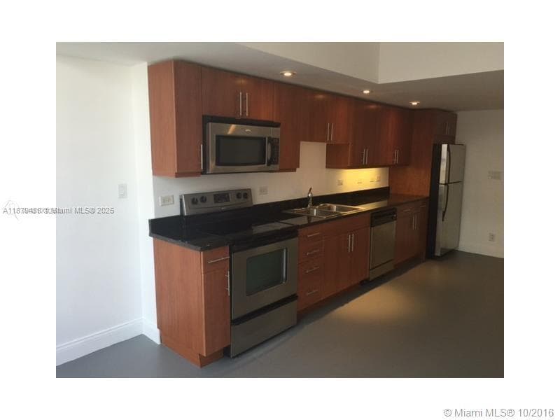 111 E Flagler St # 1003, Miami FL 33131