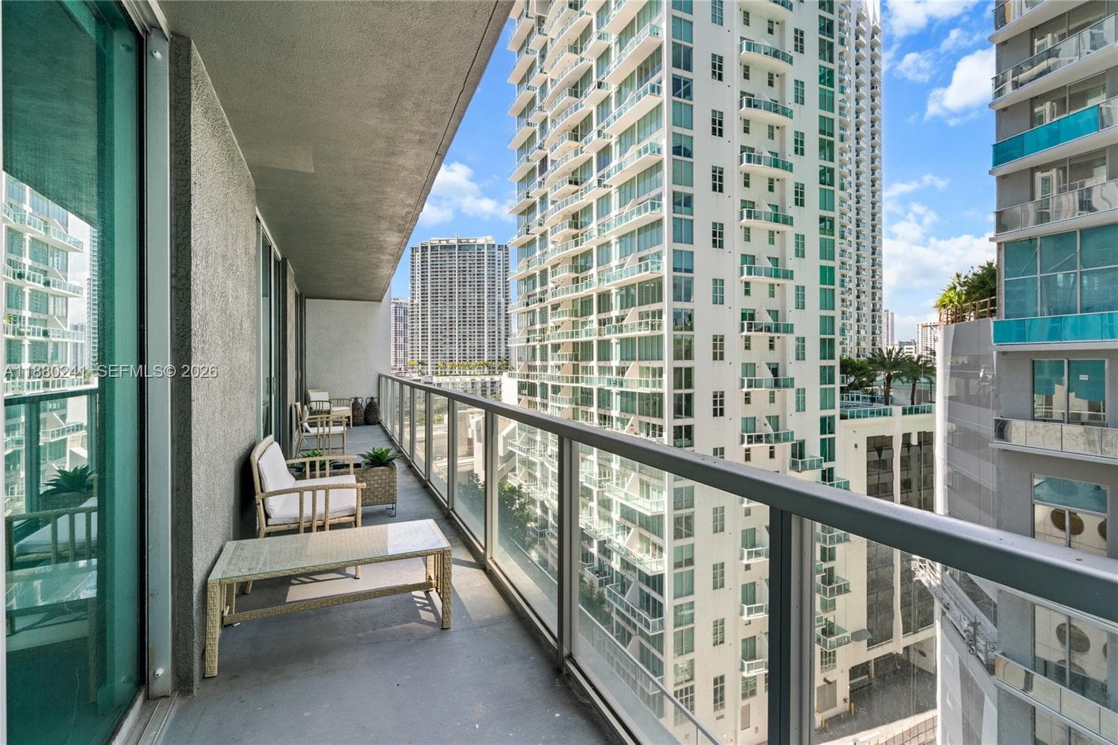 55 SE 6th St # 1203, Miami FL 33131