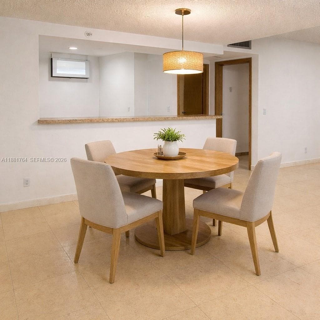 1621 Collins Ave # 701, Miami Beach FL 33139