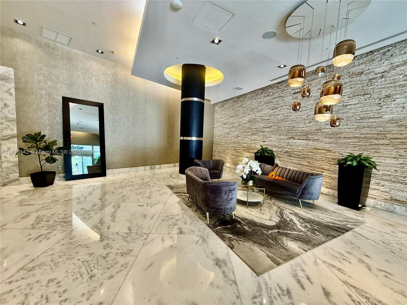 1250 S Miami # 1603, Miami FL 33130