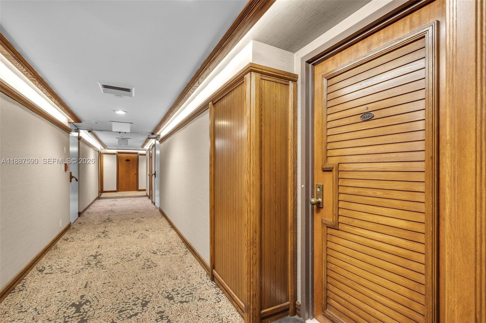 1000 Quayside Ter # 505, Miami FL 33138