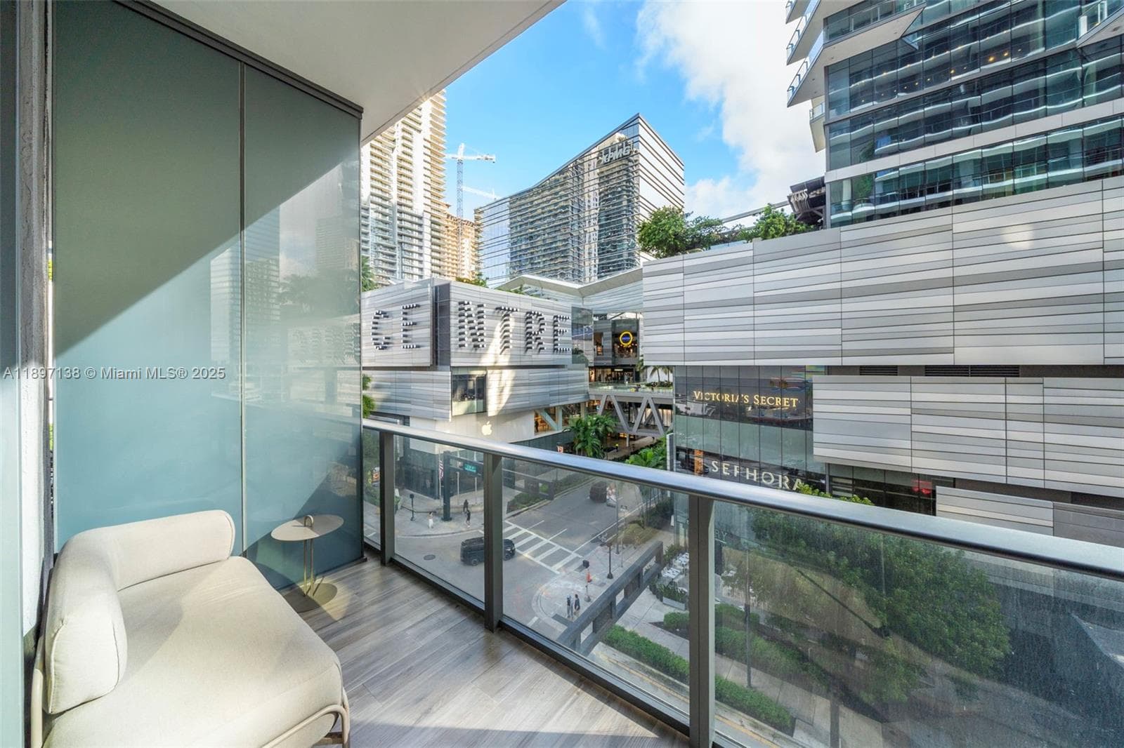 801 S Miami Ave # 402, Miami FL 33130