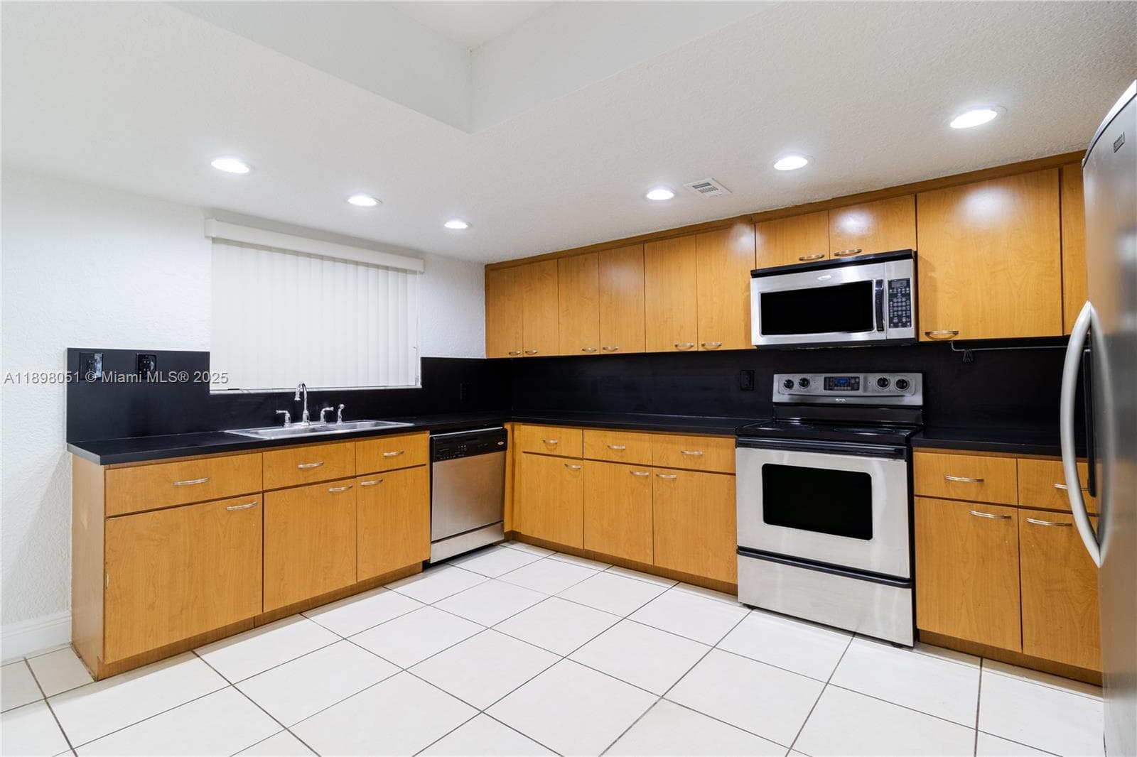 217 NW 109th Ave # 217, Miami FL 33172