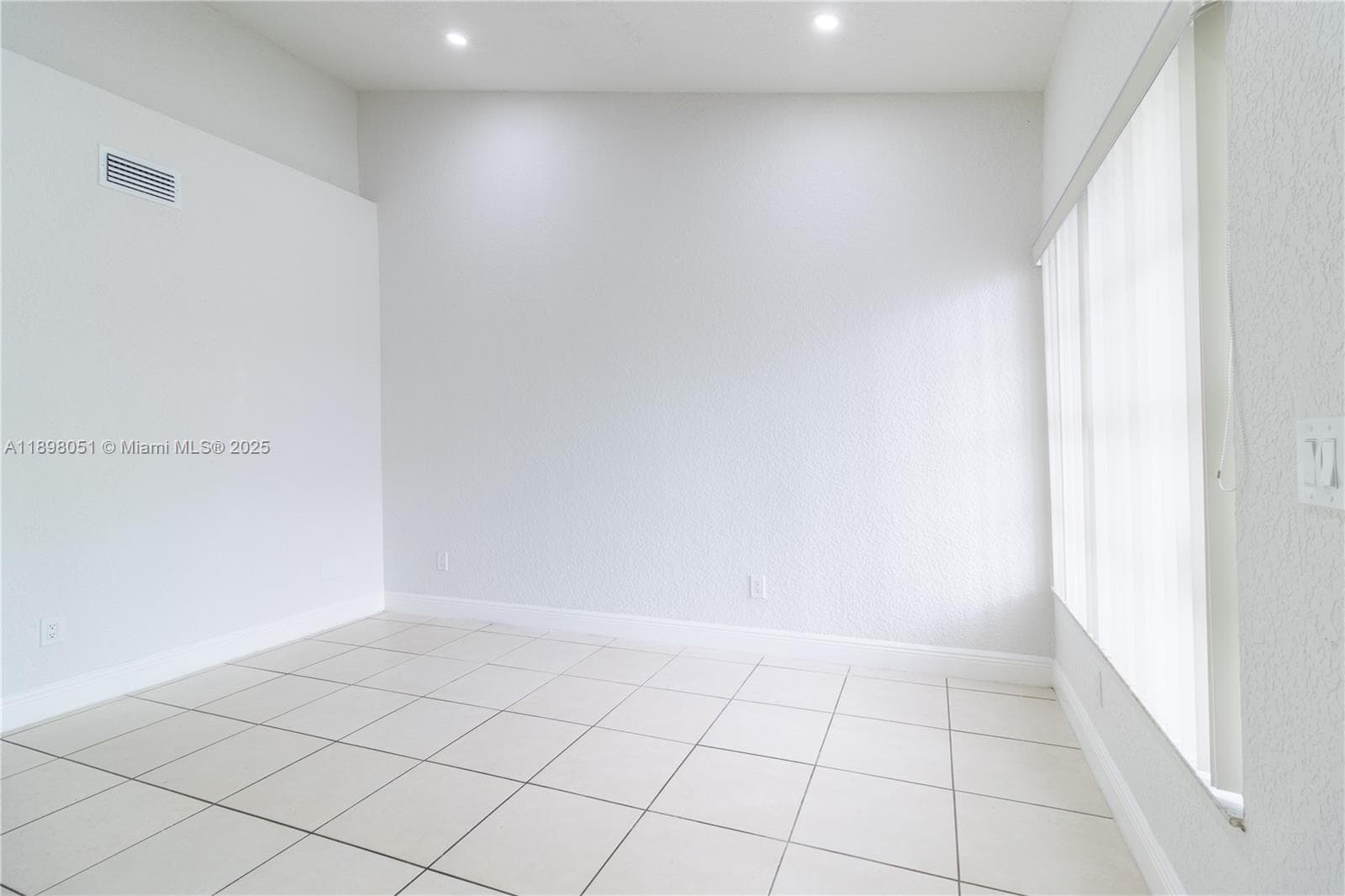 217 NW 109th Ave # 217, Miami FL 33172