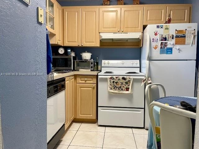 9350 Fontainebleau Blvd # 408, Miami FL 33172