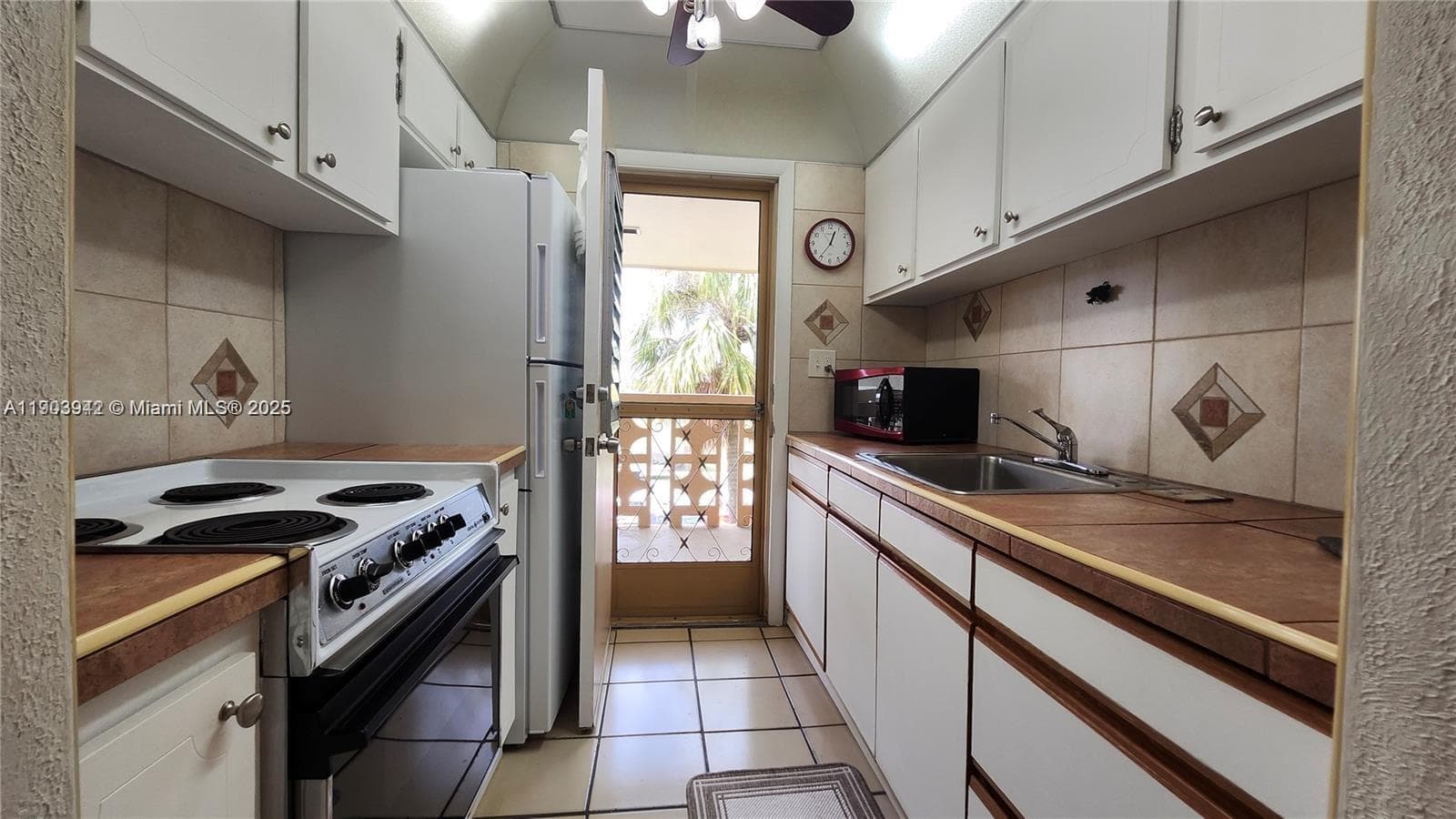 16901 NE 13th Ave # 306, Miami FL 33162