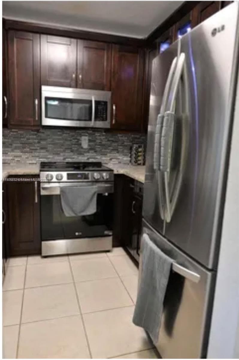 10900 SW 104th St # 314, Miami FL 33176