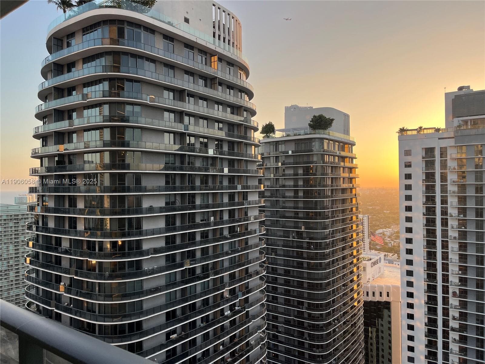 801 S Miami Ave # 4309, Miami FL 33130