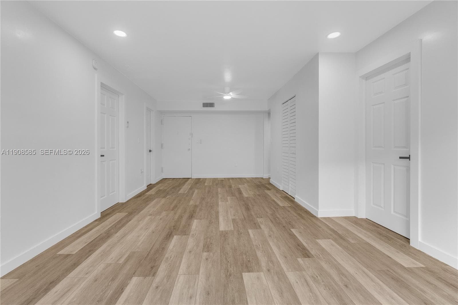 4709 NW 7th St # 9, Miami FL 33126