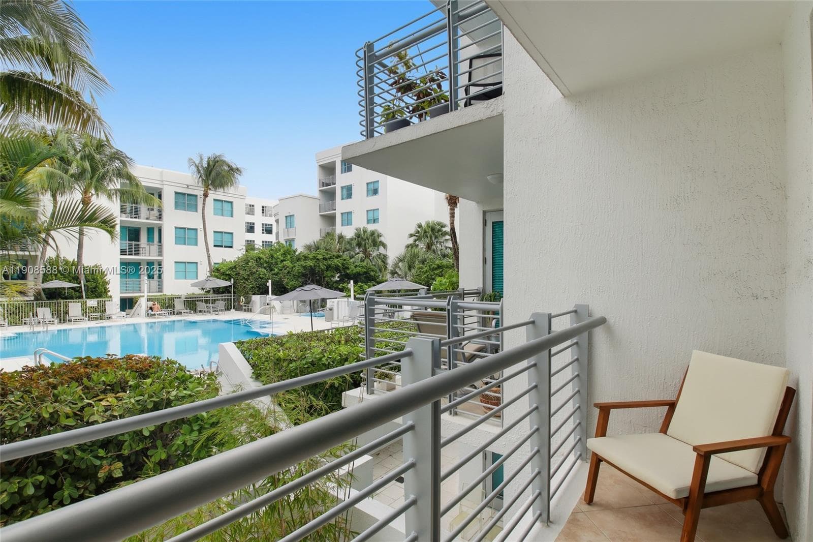 110 Washington Ave # 2420, Miami Beach FL 33139