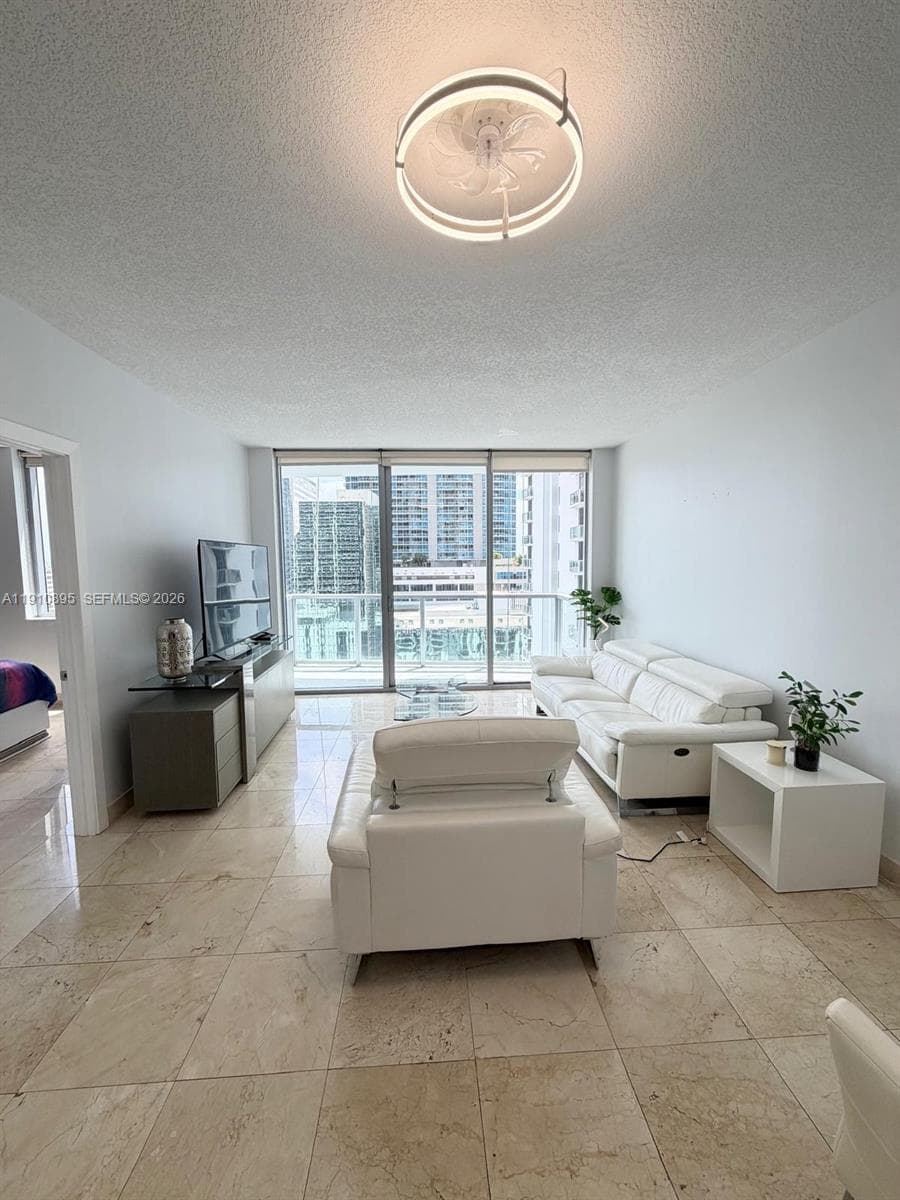 1050 Brickell Ave # 1904, Miami FL 33131