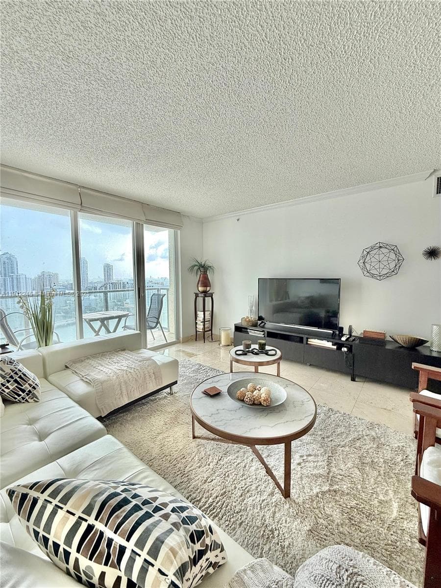 1155 BRICKELL BAY DR # 2708, Miami FL 33131