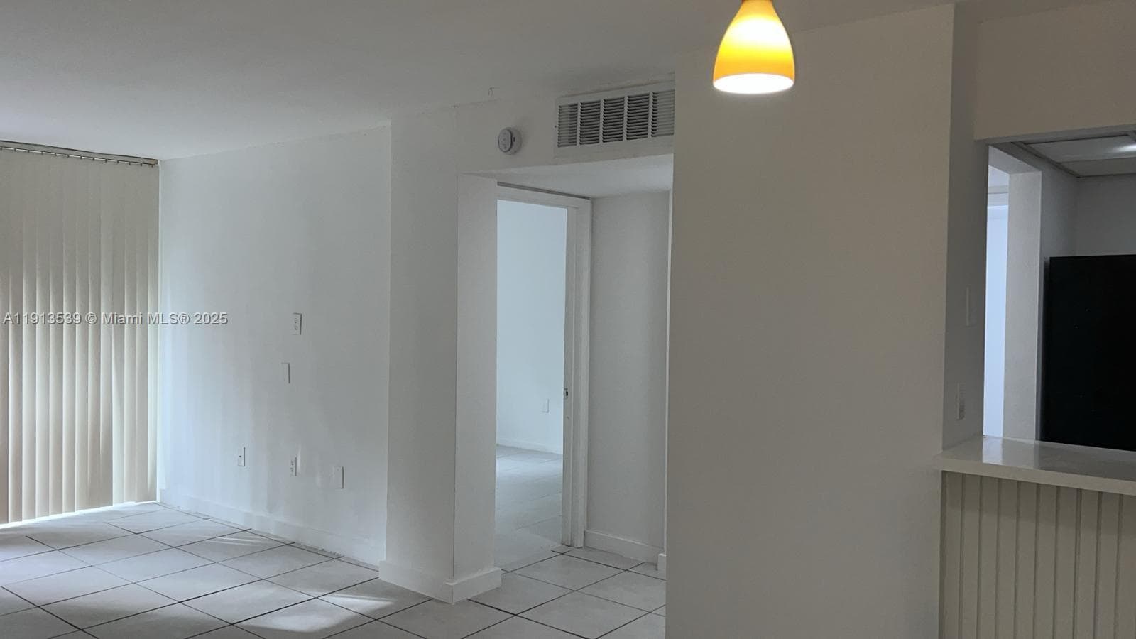 8860 Fontainebleau Blvd # 403, Miami FL 33172
