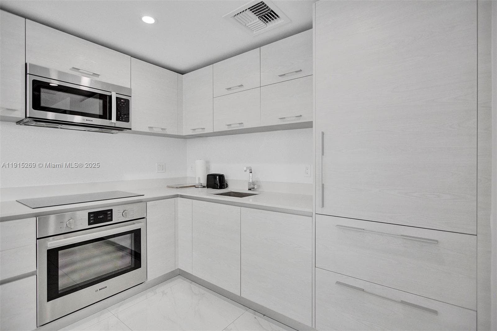 1300 S Miami Ave # 1407, Miami FL 33130