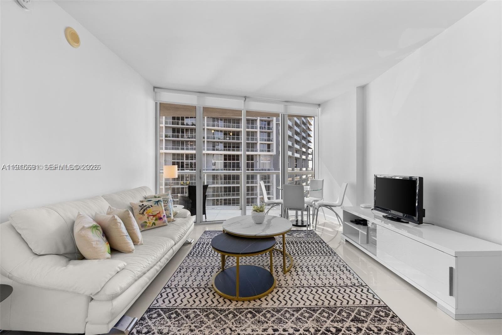 495 Brickell Ave # 2206, Miami FL 33131