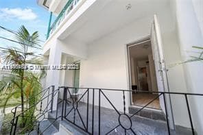820 15th St # 104, Miami Beach FL 33139