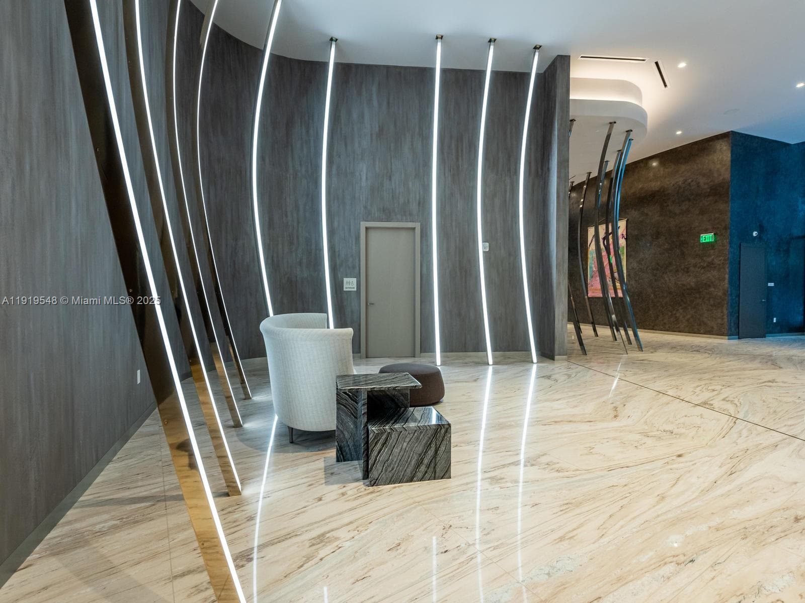 1000 Brickell Plz # 3207, Miami FL 33131