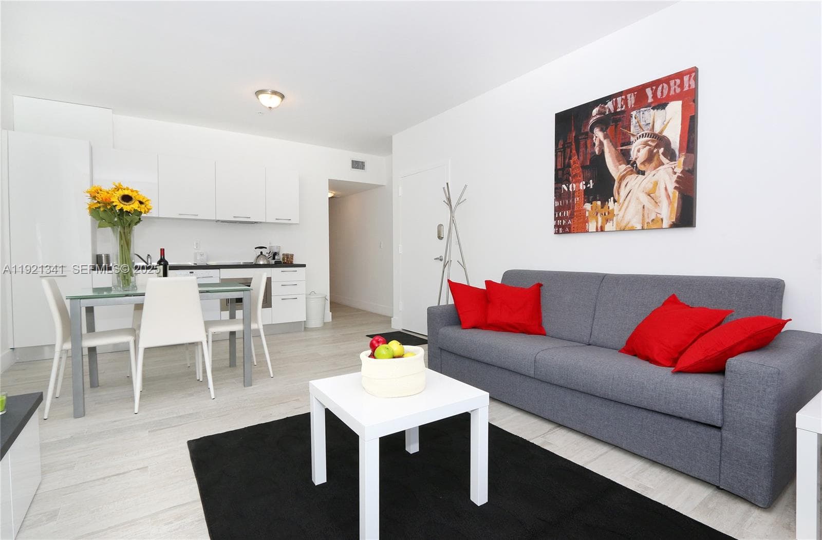 811 Jefferson Ave # 105, Miami Beach FL 33139