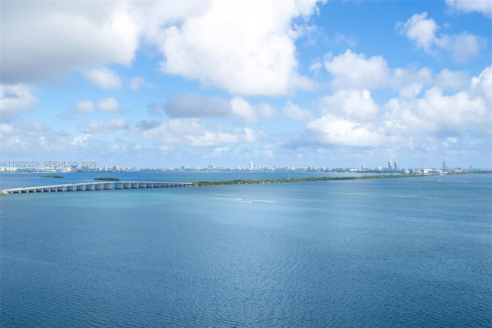 700 NE 24 street # 2003, Miami FL 33137