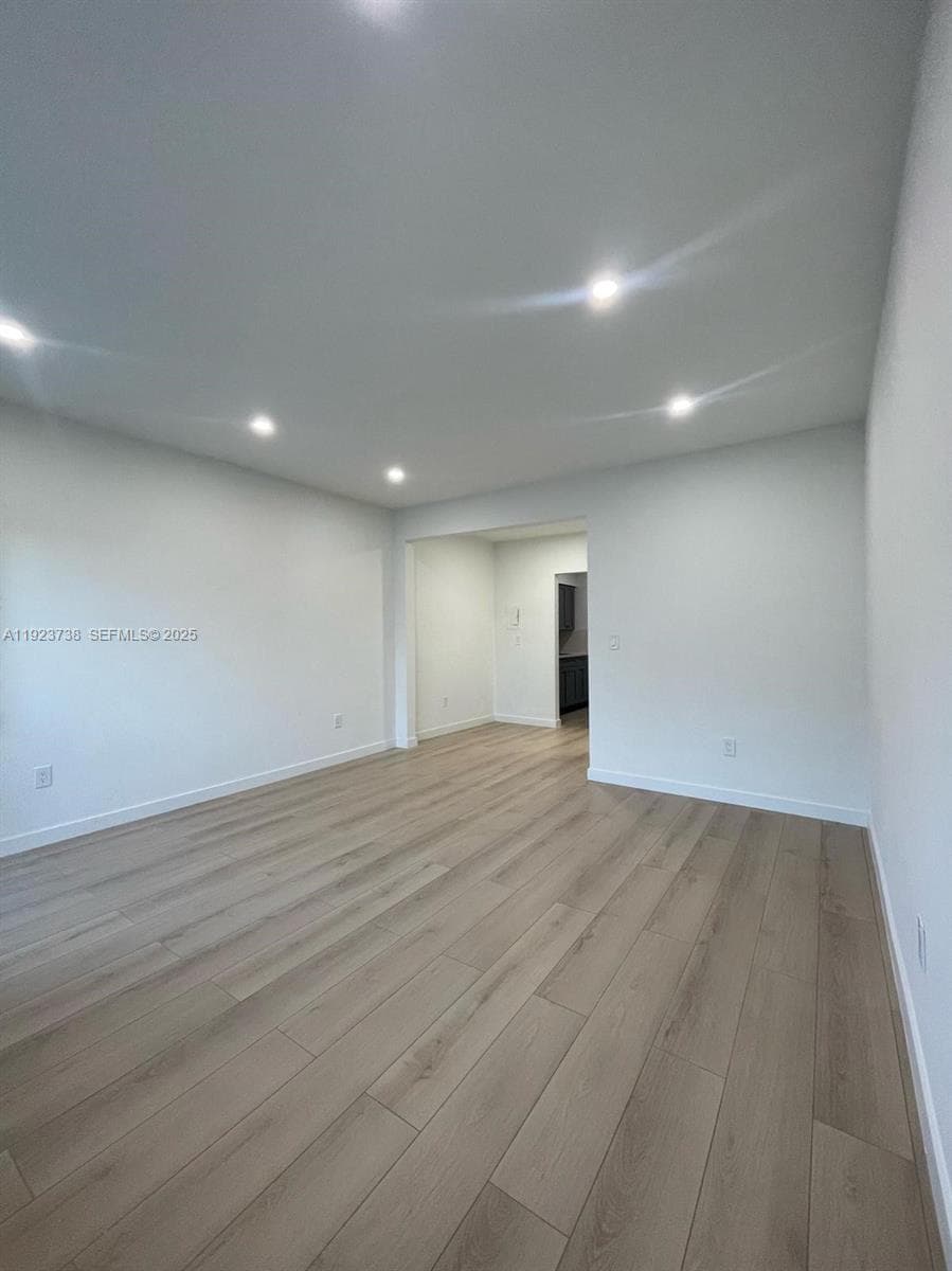 544 Michigan Ave # 10, Miami Beach FL 33139
