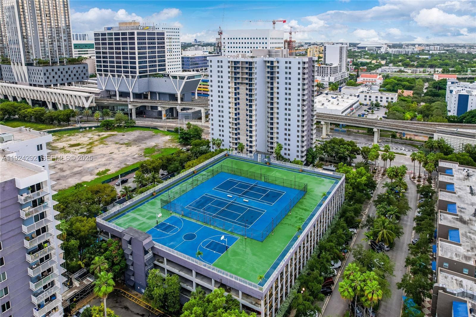 850 N Miami Ave # 408, Miami FL 33136