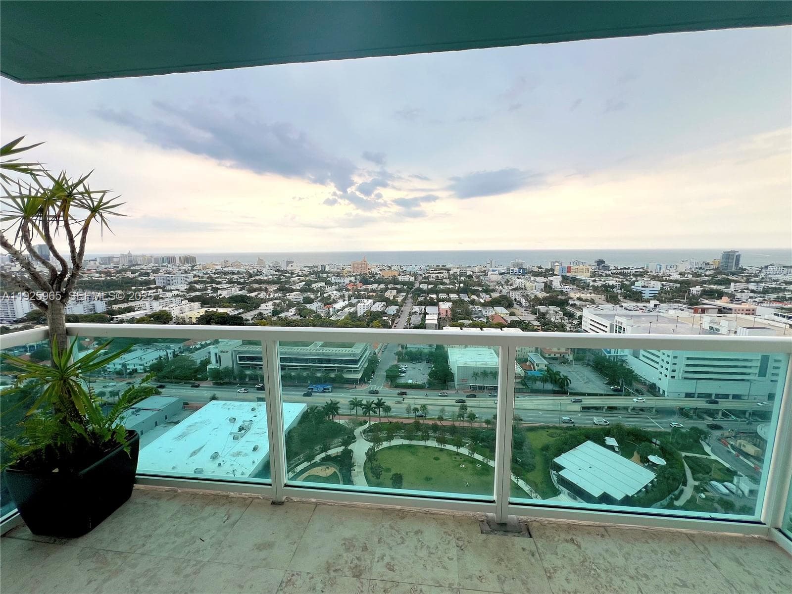 650 West Ave # 2804, Miami Beach FL 33139