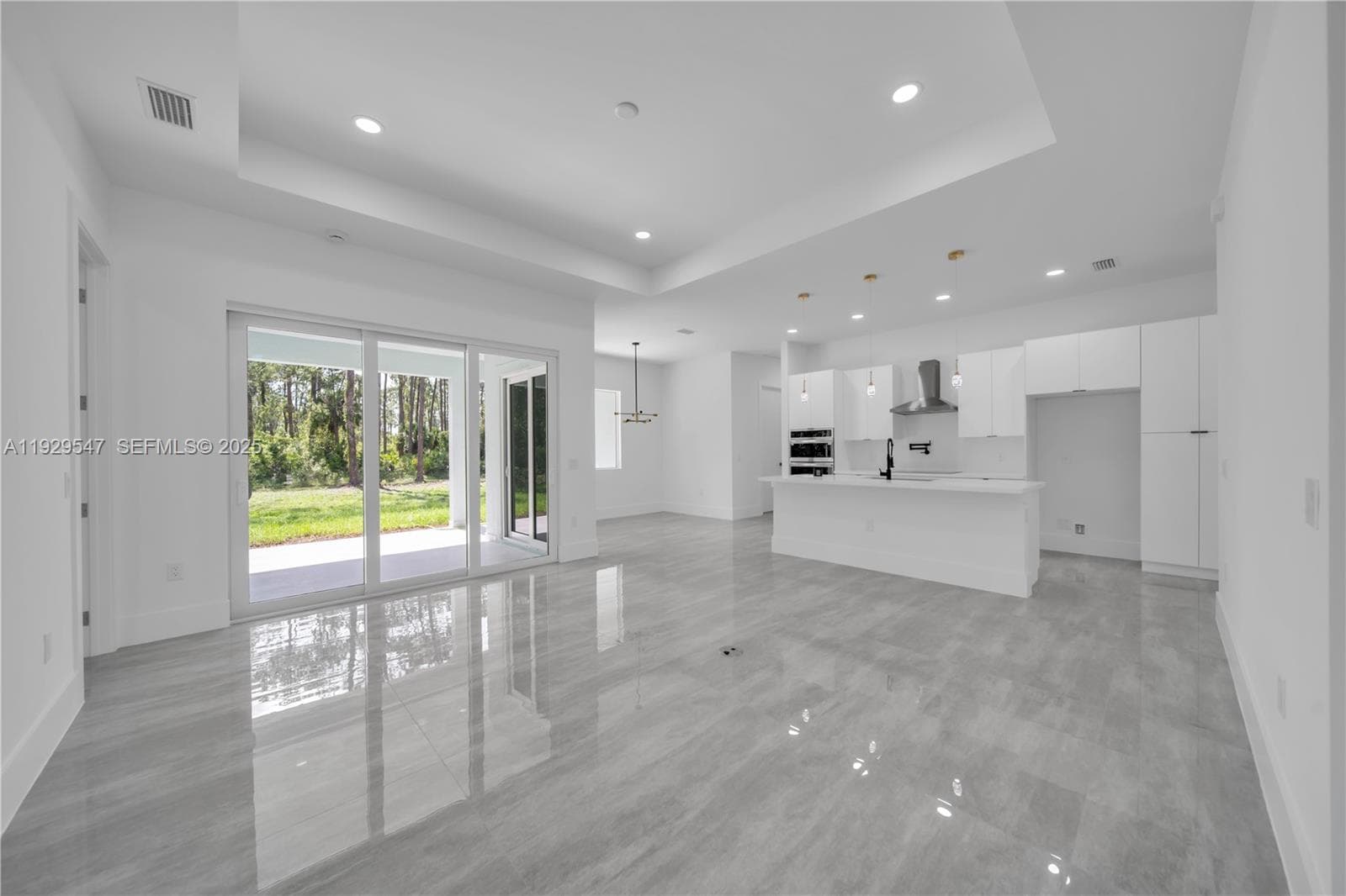 1912 Roosevelt, Lehigh Acres FL 33972