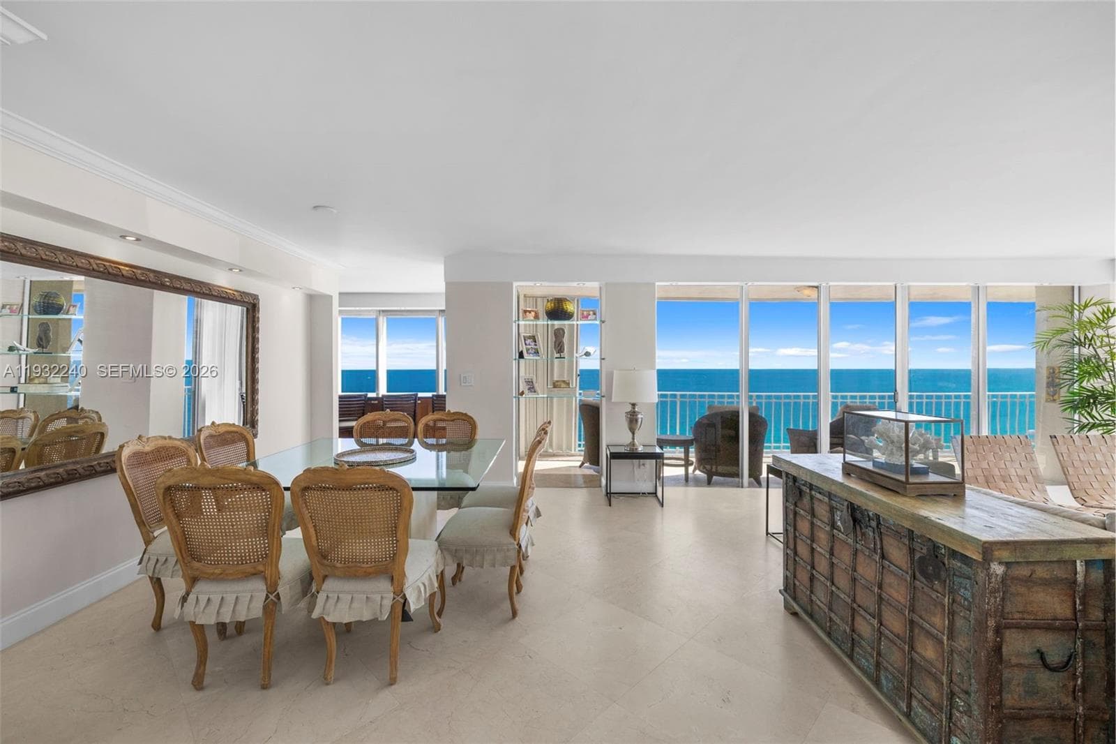 881 Ocean Dr # 20A, Key Biscayne FL 33149