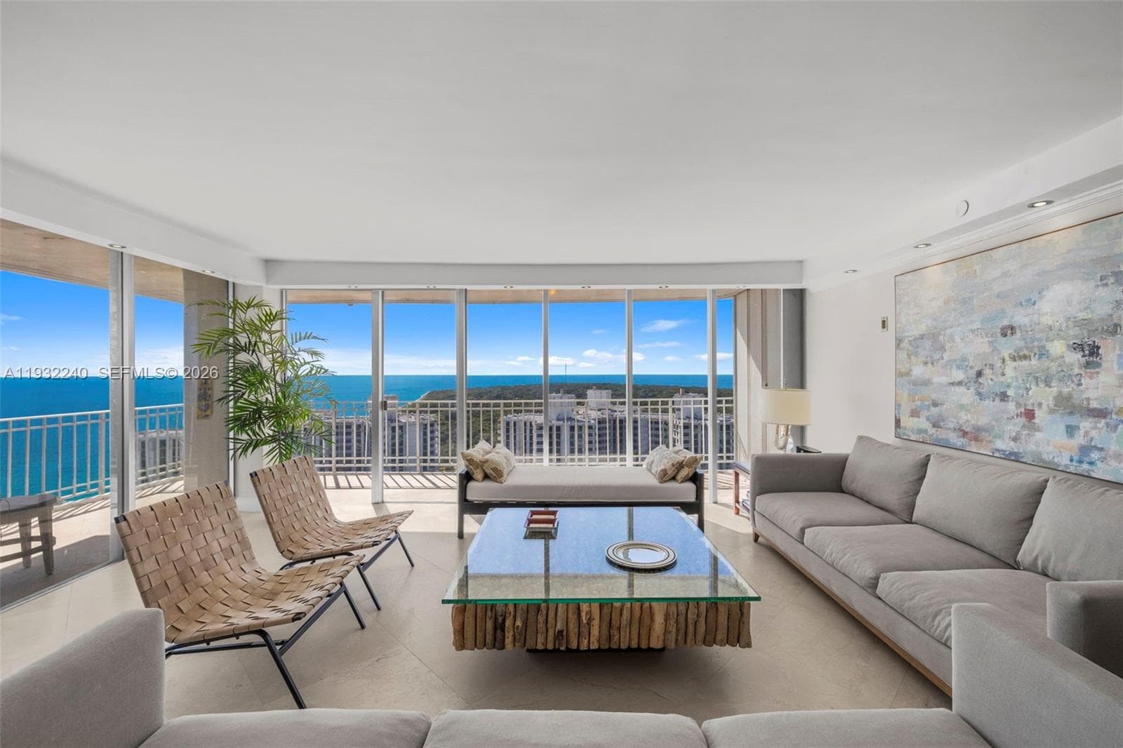 881 Ocean Dr # 20A, Key Biscayne FL 33149