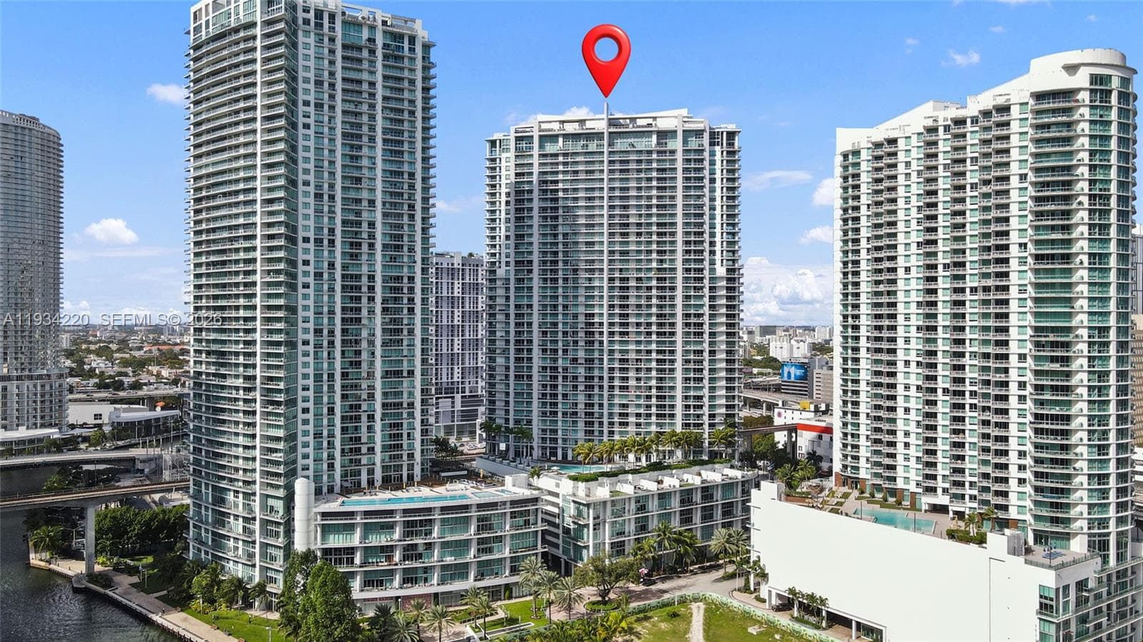 90 SW 3rd St # 2109, Miami FL 33130