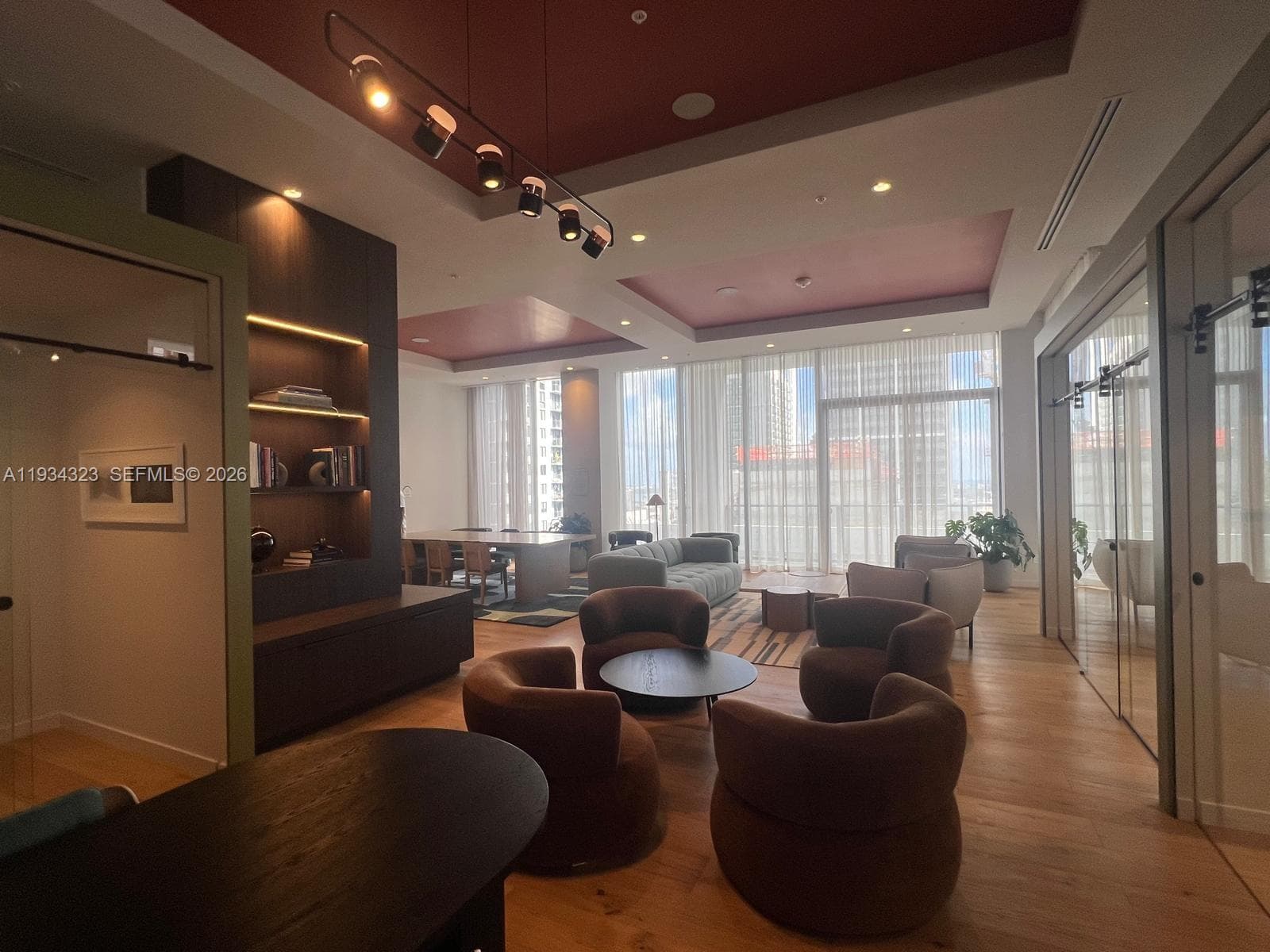 11 NE 6 ST # 1407, Miami FL 33132
