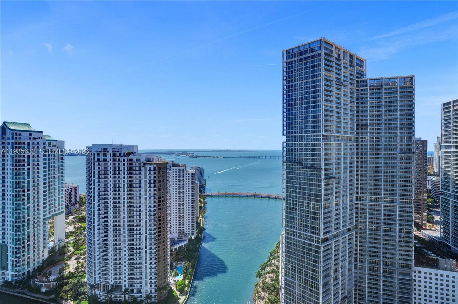 300 Biscayne Blvd Way # 3704C, Miami FL 33131