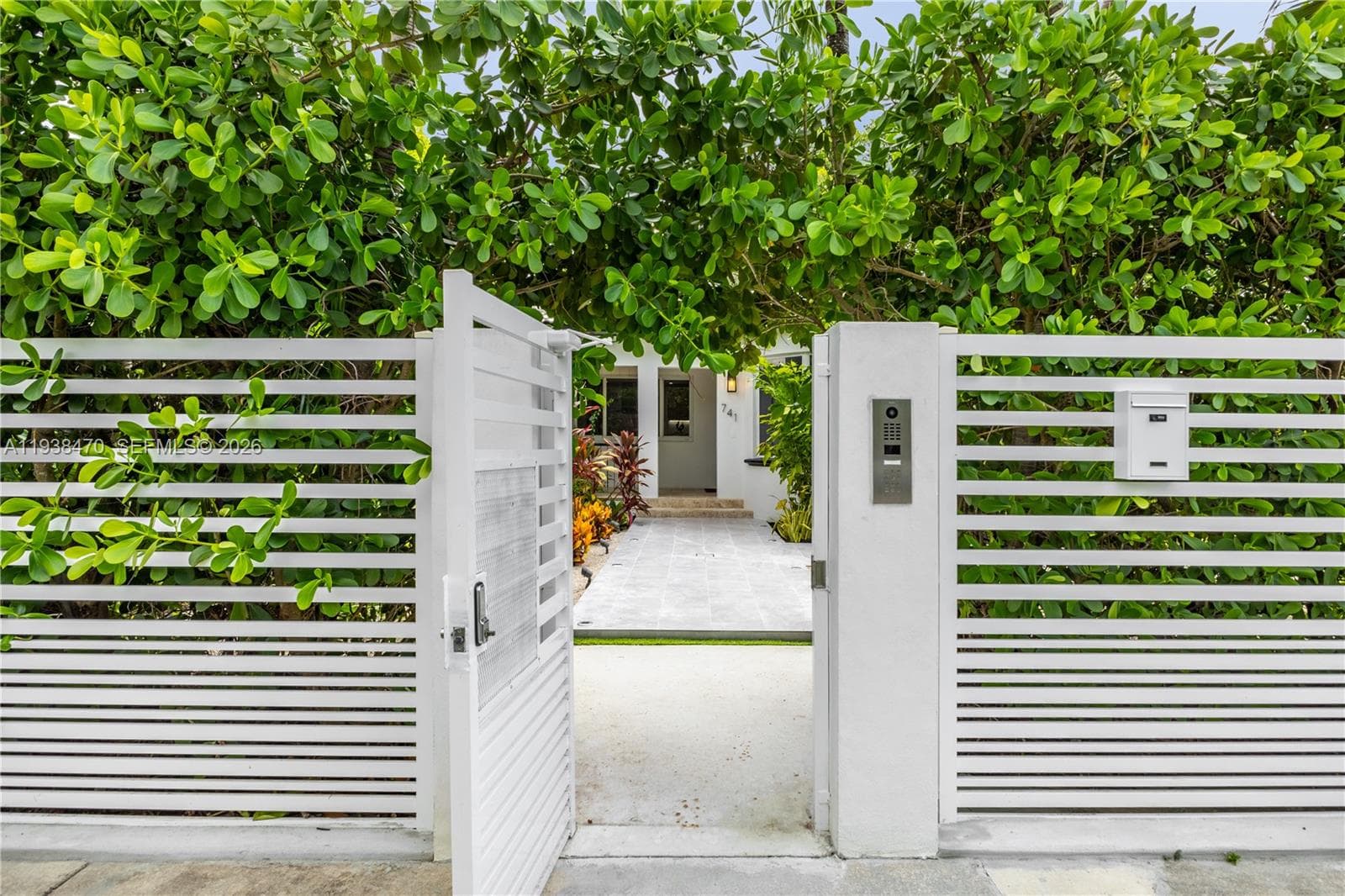 741 NE 87th St, Miami FL 33138
