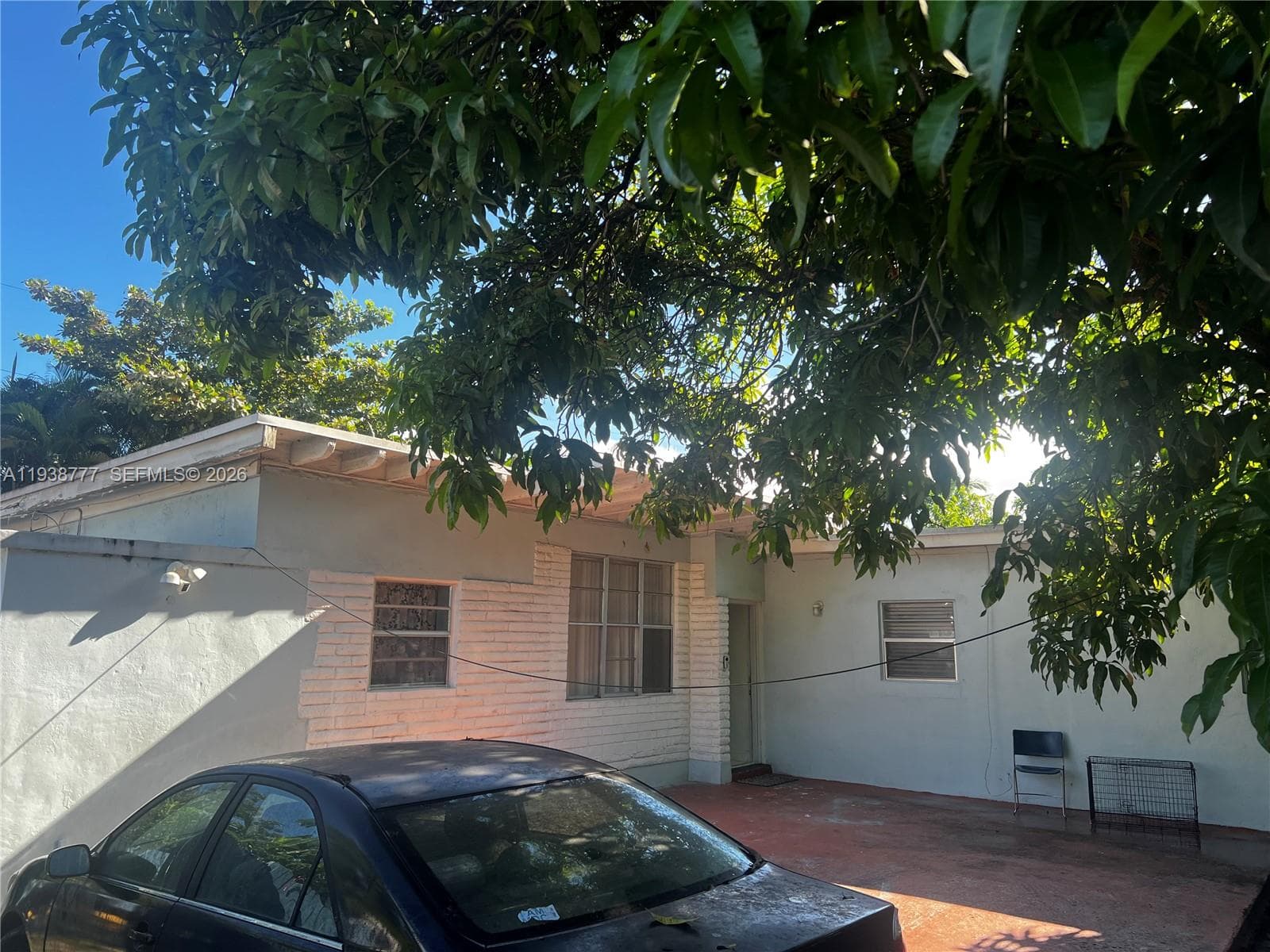289 NW 109th St, Miami FL 33168
