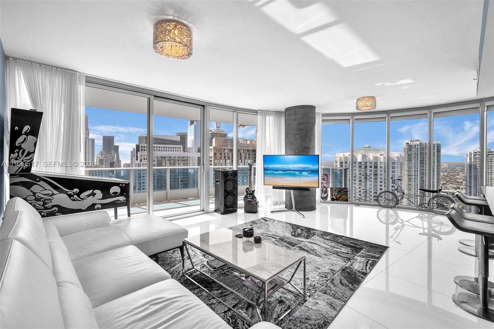 200 Biscayne Boulevard Way # 4202, Miami FL 33131