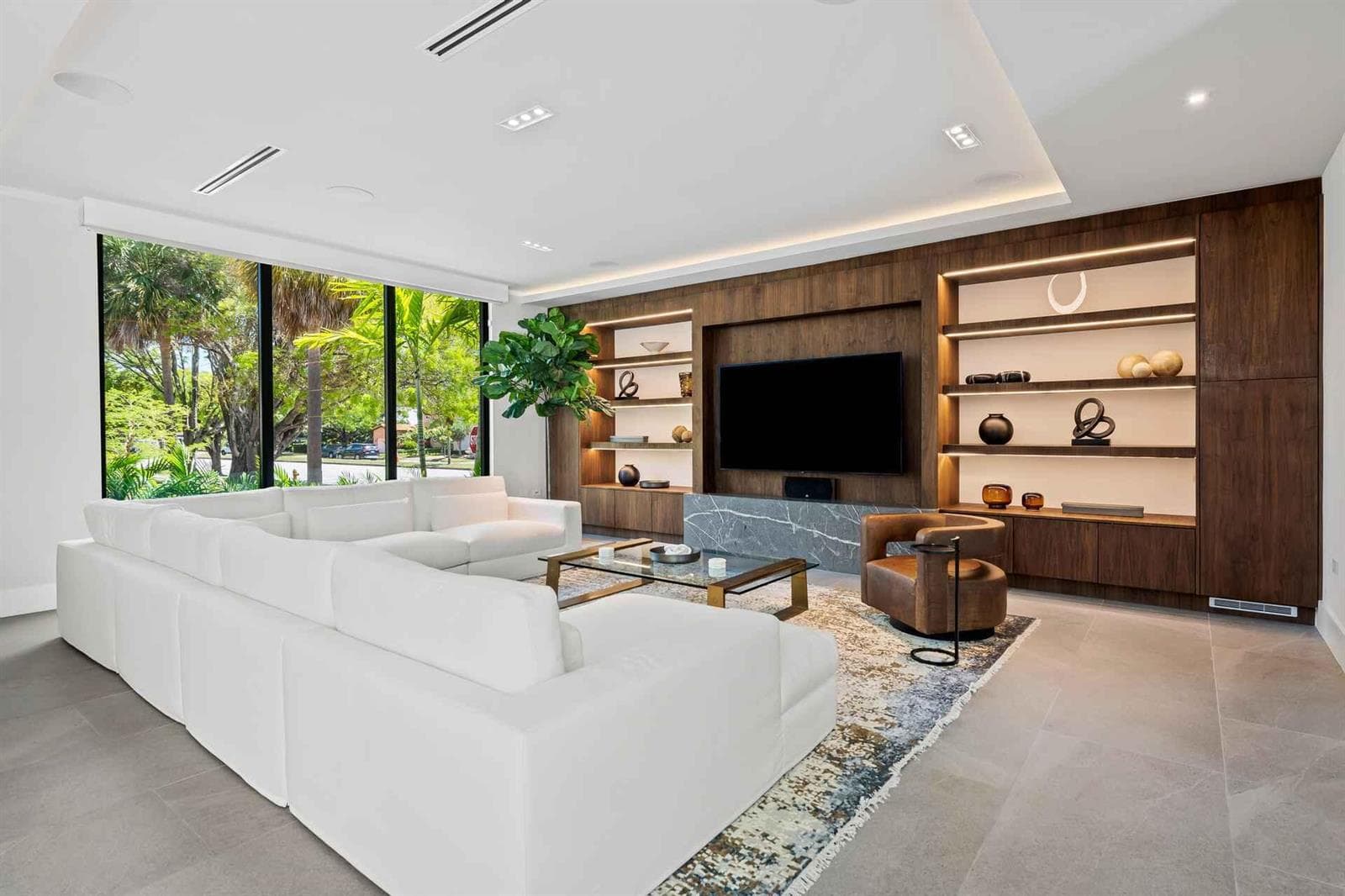 5288 Alton Road, Miami Beach FL 33140