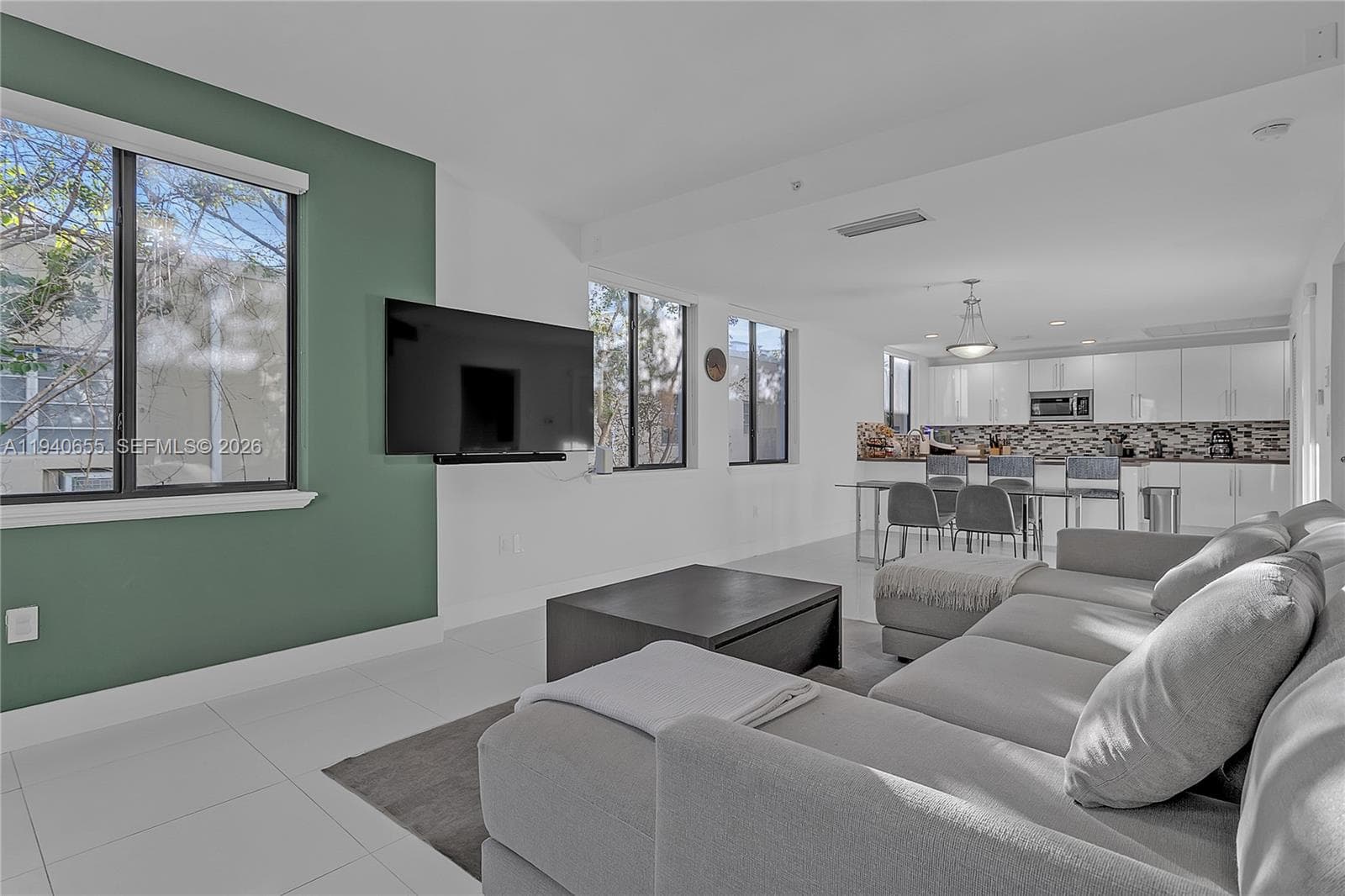 1405 Galiano St # 4, Coral Gables FL 33134