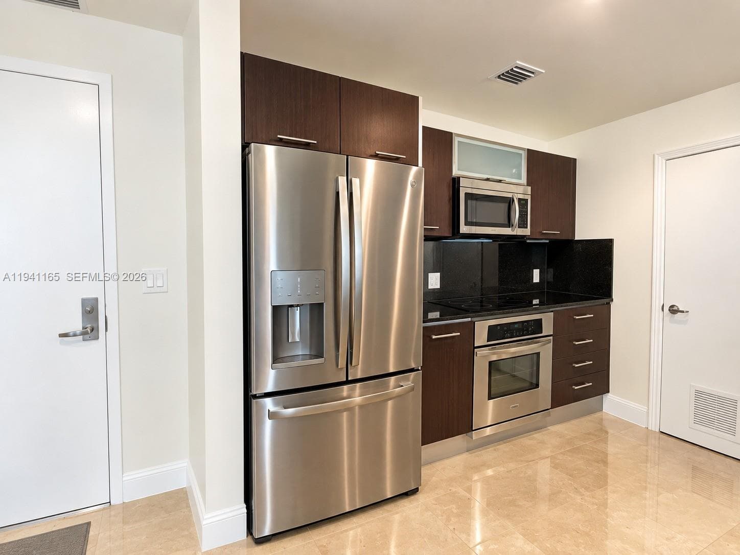 9066 SW 73rd Ct # 805, Miami FL 33156