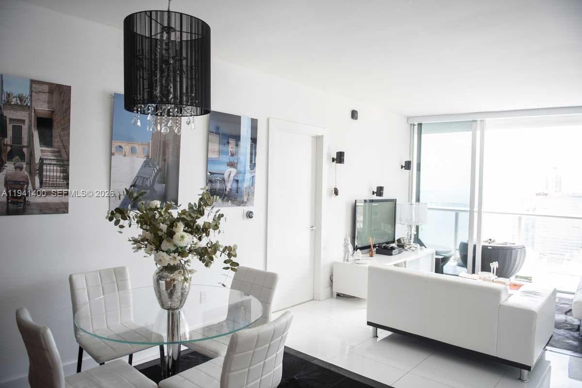 495 Brickell Ave # 3805, Miami FL 33131