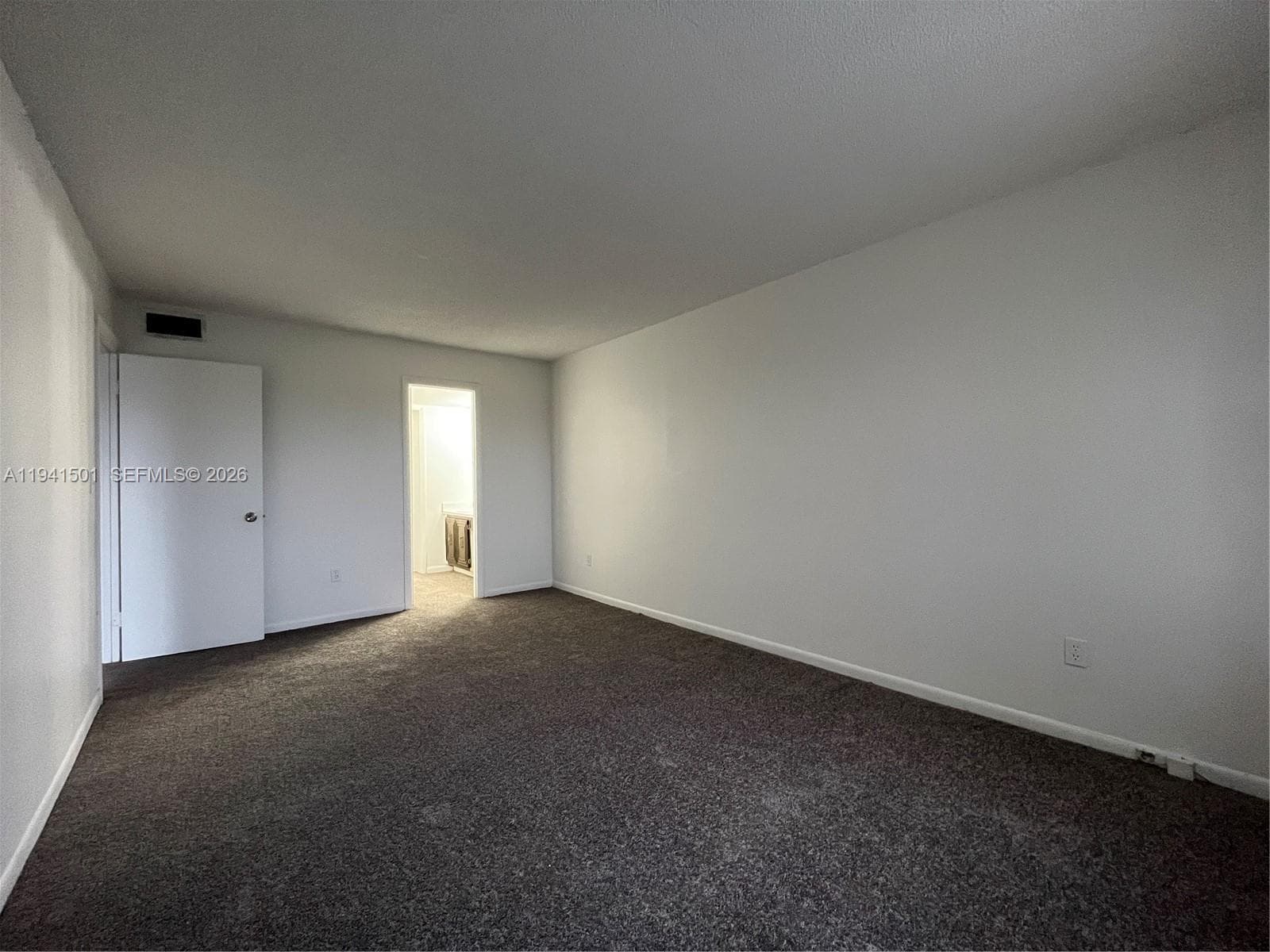 492 NW 165th St Rd # 611, Miami FL 33169