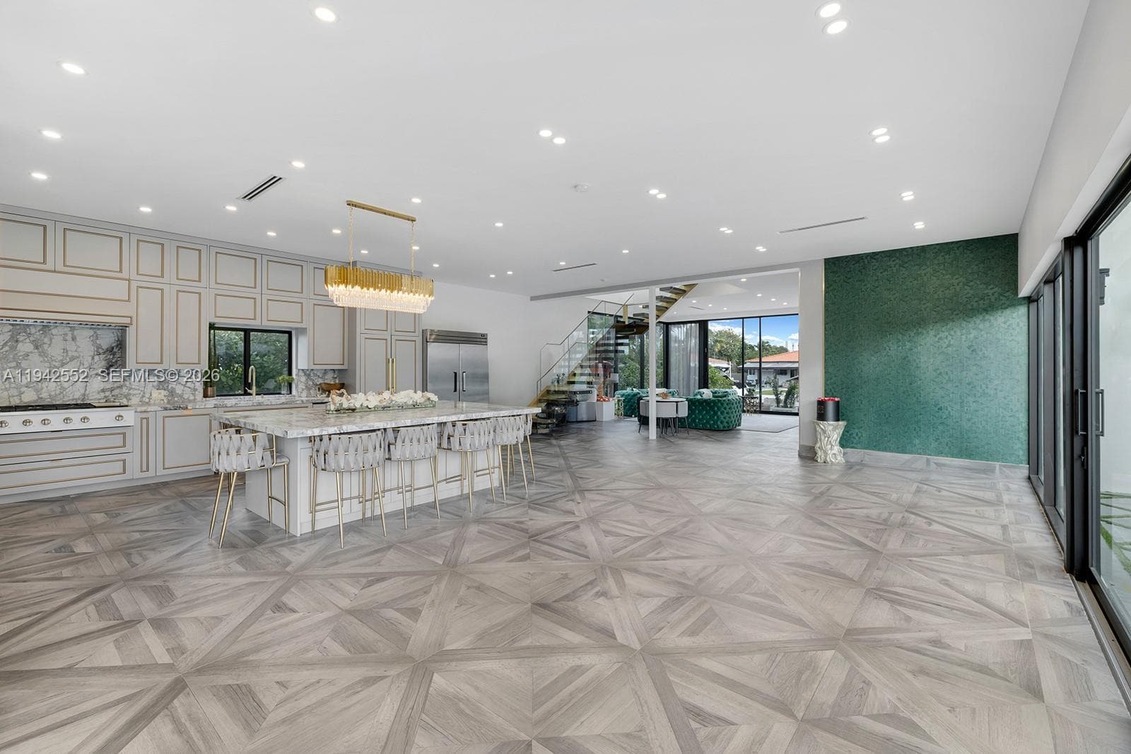 8005 Noremac Ave, Miami Beach FL 33141