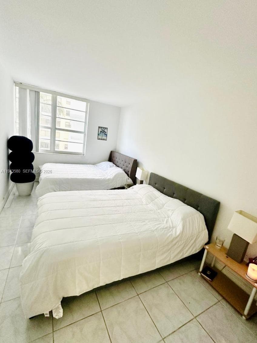 100 Lincoln Rd # 524, Miami Beach FL 33139