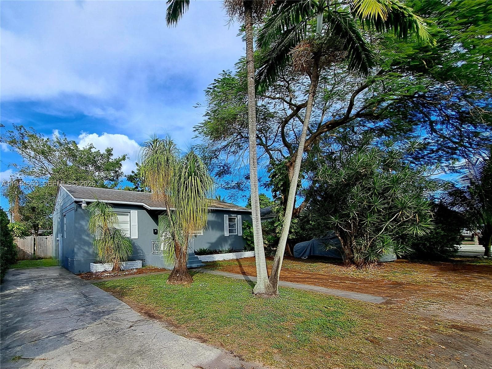 335 NW 102nd St, Miami FL 33150
