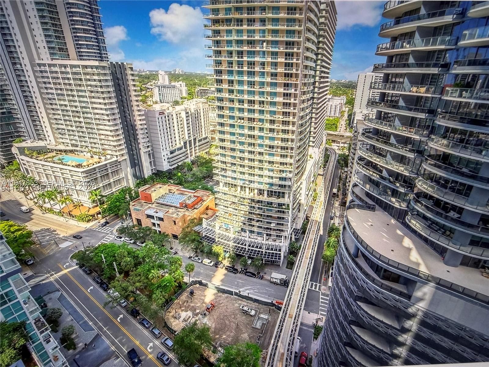 1050 Brickell Ave # 1816, Miami FL 33131