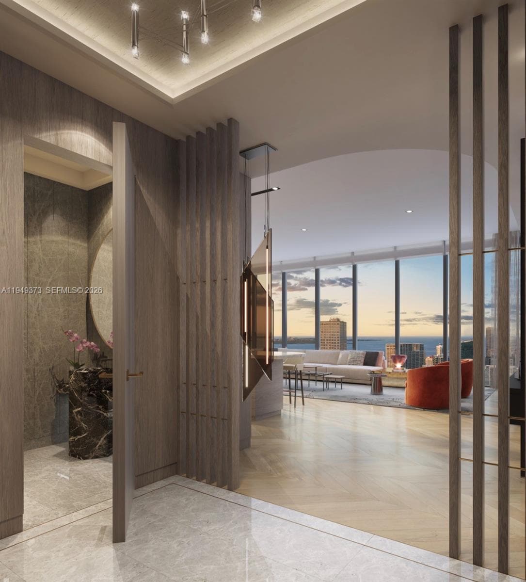 300 N Biscayne Blvd. # 4608, Miami FL 33132