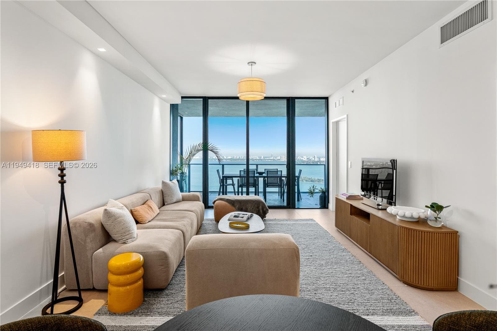 700 NE 24th St # 2602, Miami FL 33137