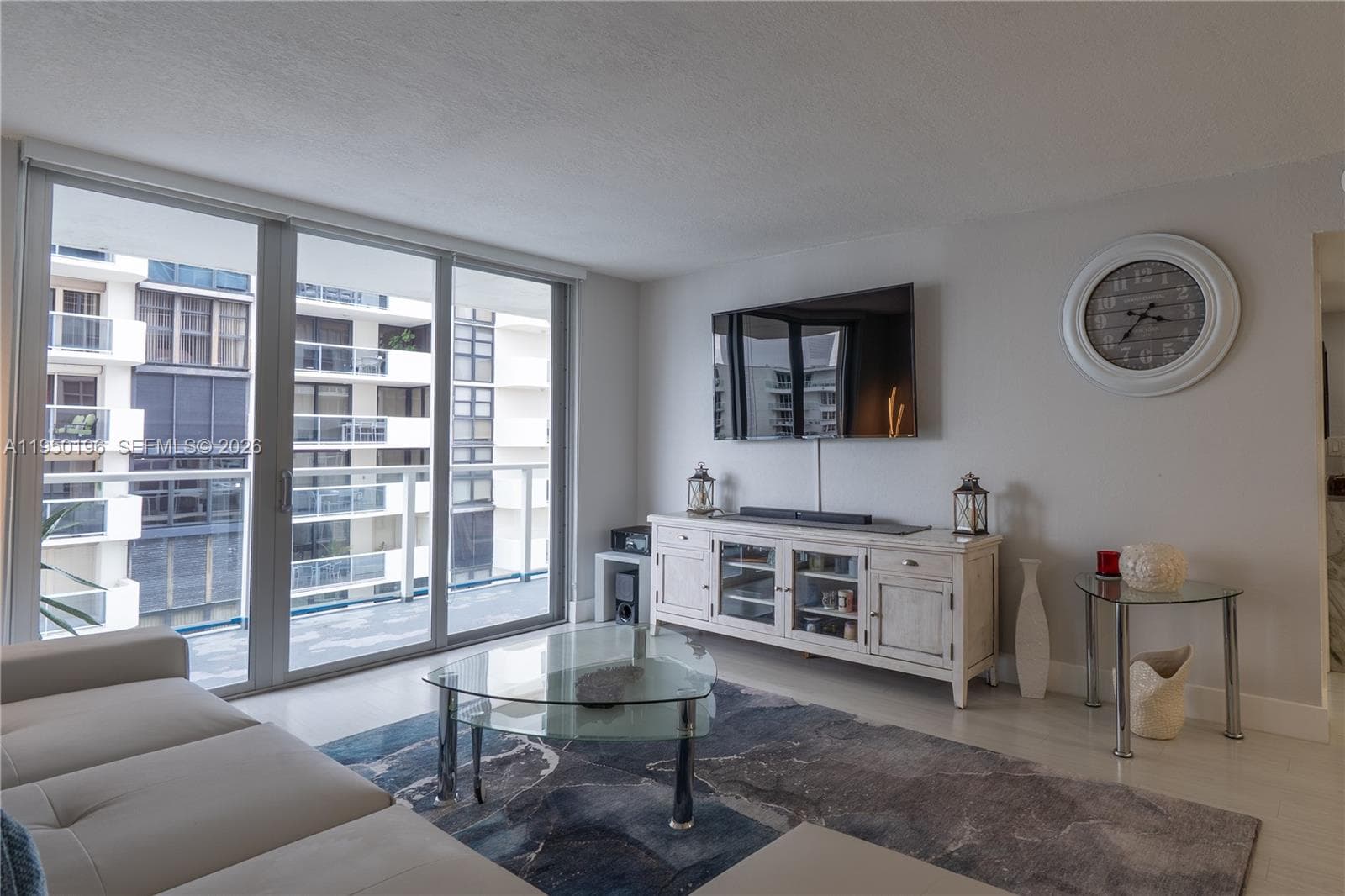5701 Collins Ave # 1417, Miami Beach FL 33140